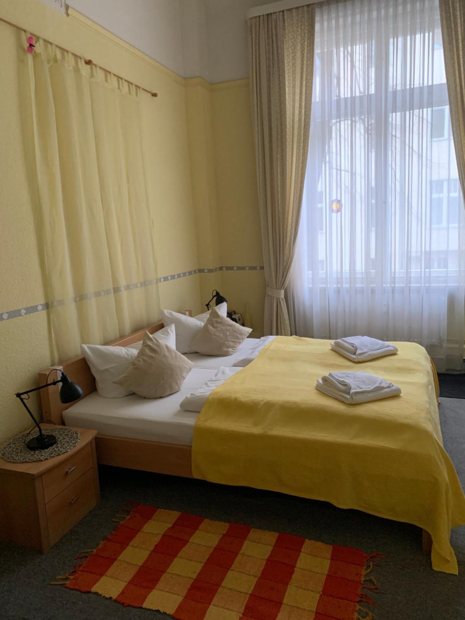 Hotel Pension Senta Берлін Екстер'єр фото